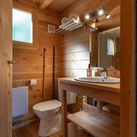 Kompleks wypoczynkowy Huttopia Sud Ardeche 3*